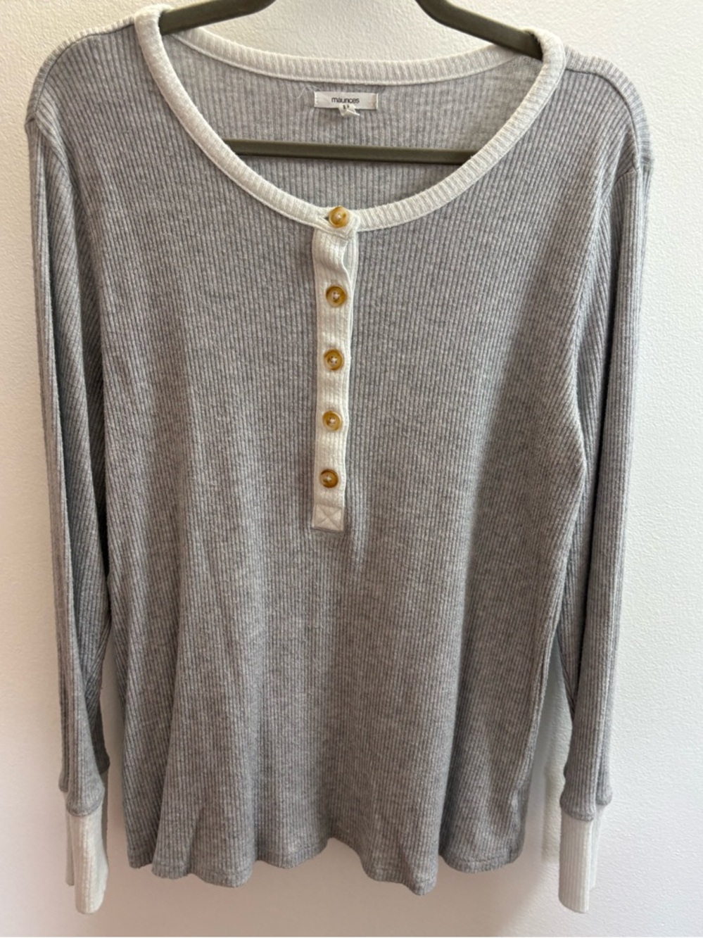 Maurices Gray And White Ribbed Henley Top XXL